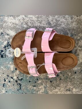 NWOT Women’s  Pink Double-Buckle Slide Sandals - size 9-10